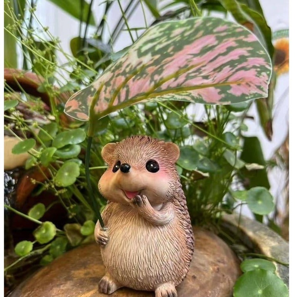Hedgehog Statue‎ with Umbrella for Outdoor Decor Yard and Garden Decoration